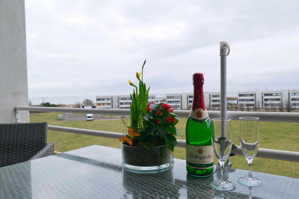 Inselblume 80 - Gemuetliche Ferienwohnung, Blick Auf Die Fehmarnsundbruecke Burgtiefe auf Fehmarn Buitenkant foto